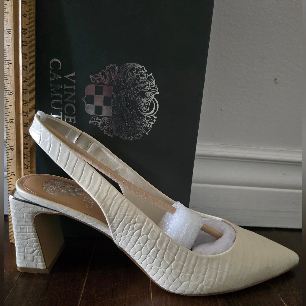 VINCE CAMUTO Cream Slingback Heels with Textured Design - Picture 6 of 6
